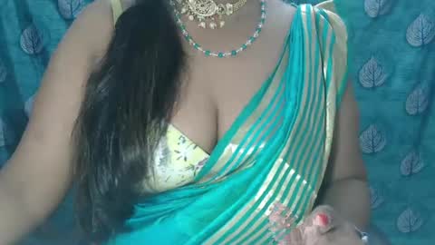 Snapshot of sophia_indian chatting on February 21, 4:40 am Sophia Tamil online show from February 21, 4:40 am
