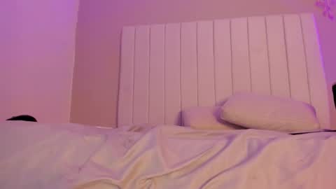 Michelle online show from March 30, 2:16 pm