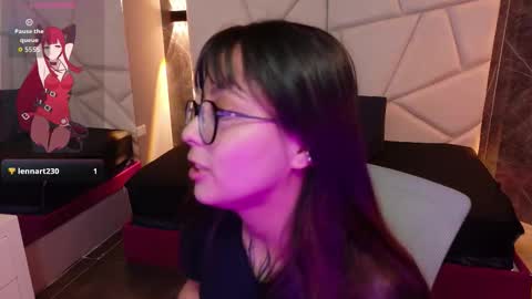 Snapshot of sophiaa_7 chatting on October 5, 11:48 am Sophi online show from October 5, 11:48 am