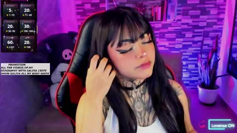 Sophia online show from October 4, 8:57 pm