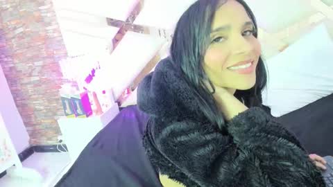 Snapshot of sophiaa_paris chatting on October 22, 3:11 am Sophia Paris online show from October 22, 3:11 am