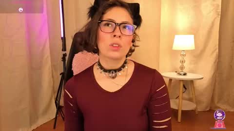 Snapshot of sophiadumont chatting on October 2, 12:37 am Sophia online show from October 2, 12:37 am