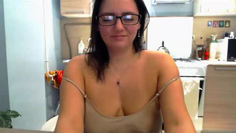 Sophia online show from December 15, 6:04 pm
