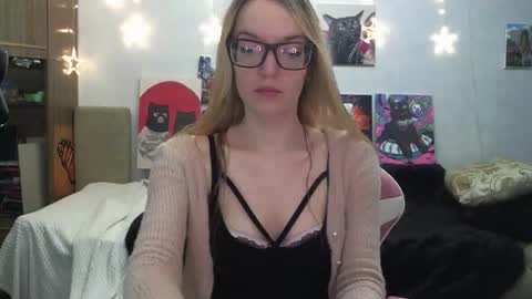 SophiaSonata online show from September 21, 9:35 pm