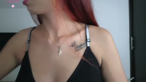 Snapshot of sophiaxv chatting on January 13, 1:02 am Sophy online show from January 13, 1:02 am