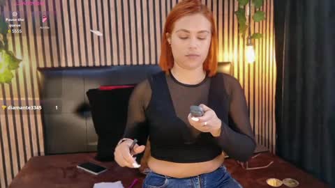 sophie_new25 online show from September 16, 12:13 pm