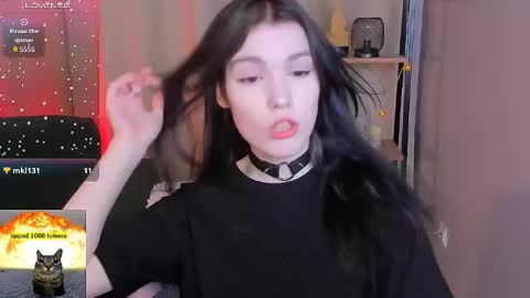 sophie_nomenal_ online show from September 16, 9:12 pm