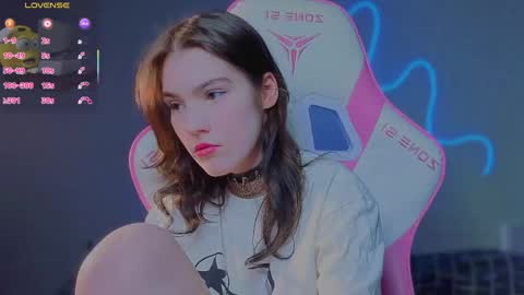 sophie_nomenal_ online show from May 16, 1:30 am