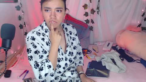 Sophie  online show from January 20, 1:21 pm