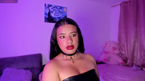 Sofia online show from March 4, 2:40 am