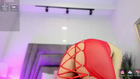 Sophie  online show from October 30, 11:55 am