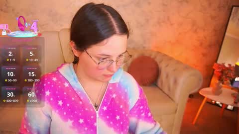 sophieedreams online show from September 20, 7:45 pm