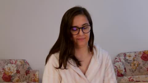 Snapshot of sophieerain chatting on October 19, 11:56 am Sophie Rain online show from October 19, 11:56 am