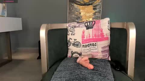 Snapshot of sophiepalmerx chatting on November 1, 12:53 pm Sophie Palmer online show from November 1, 12:53 pm