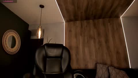 Snapshot of sophiepalmerx chatting on October 20, 11:57 am Sophie Palmer online show from October 20, 11:57 am