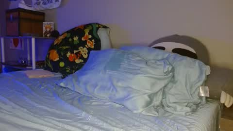 SophiePine online show from March 4, 12:17 am