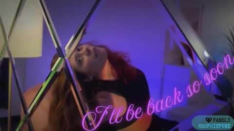 Sophie online show from October 10, 12:48 am