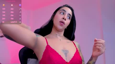 Snapshot of sophierooy chatting on September 24, 12:15 pm sophierooy online show from September 24, 12:15 pm