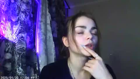 Snapshot of sophiesuvi chatting on January 29, 6:50 pm Sophie and my bestie Mandy online show from January 29, 6:50 pm