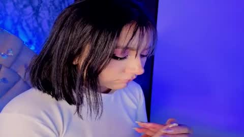   Sophie  online show from June 2, 6:53 pm