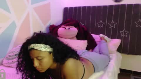 Sophia this is not my real name online show from January 31, 12:28 am