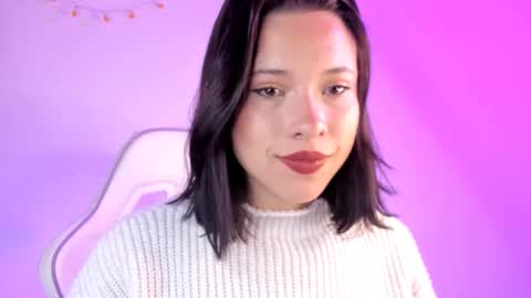 Snapshot of sophiiewilliams chatting on February 6, 8:18 am Sophiie Williams online show from February 6, 8:18 am