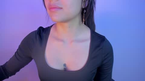 SOPHY ROGERS online show from January 15, 11:53 am