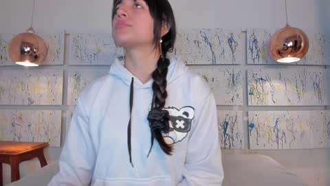 SOPHY ROGERS online show from January 13, 11:52 am
