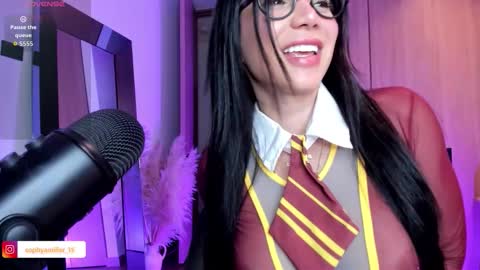Snapshot of sophyamiller_15 chatting on October 15, 2:47 am Sophy online show from October 15, 2:47 am