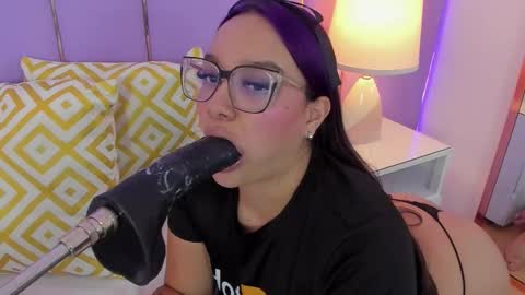 Sophy online show from March 12, 12:30 pm