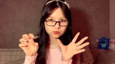 lily online show from November 2, 6:11 pm