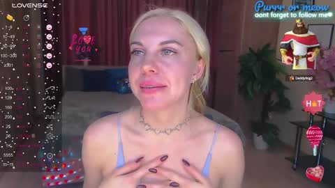 Lisa online show from October 4, 4:07 am