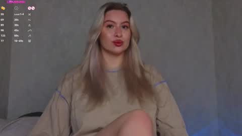 Snapshot of soulmeinme chatting on October 23, 8:15 pm soulmeinme online show from October 23, 8:15 pm