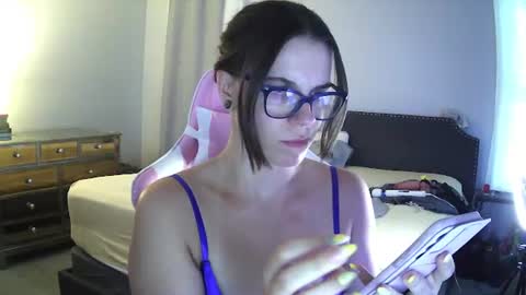 Southernsweeti online show from July 11, 11:54 am