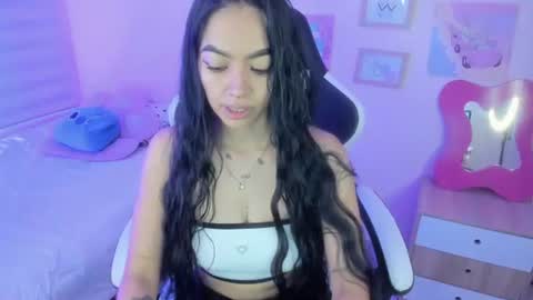 soy_gabrielaa online show from June 16, 10:27 am