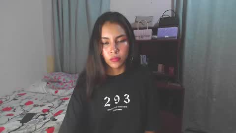 Snapshot of soy_miauhg chatting on February 11, 9:31 am Miauhg online show from February 11, 9:31 am
