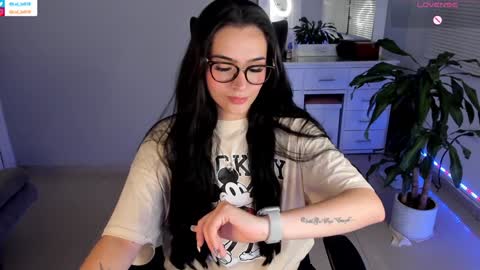 Luisa    online show from January 16, 11:59 pm