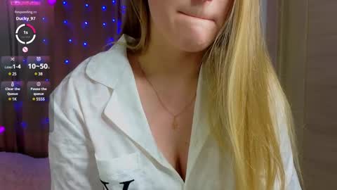 Rachel online show from March 1, 6:00 pm