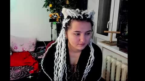 Snapshot of spanking_girls chatting on January 19, 1:32 am Evgenia online show from January 19, 1:32 am