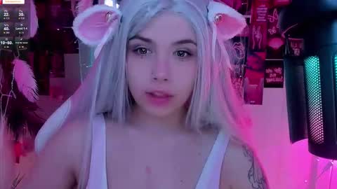  SparkleMona  online show from September 21, 2:32 am