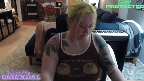 sparklybisexual online show from November 19, 3:28 am