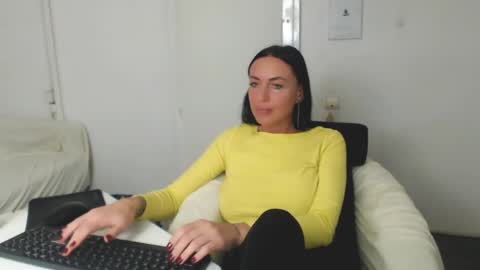 Carla online show from January 22, 5:59 pm