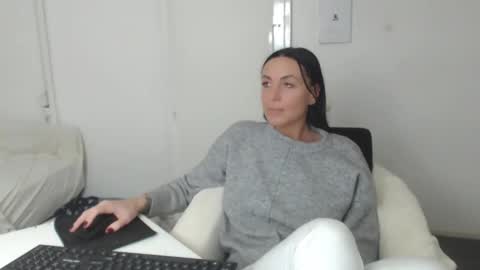 Carla online show from January 23, 6:03 pm