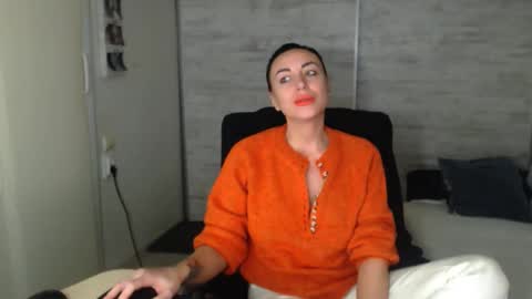 Carla online show from November 14, 6:52 pm