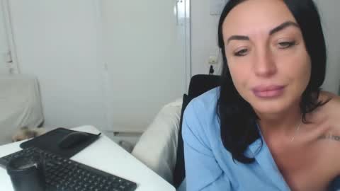 Carla online show from January 31, 6:47 pm