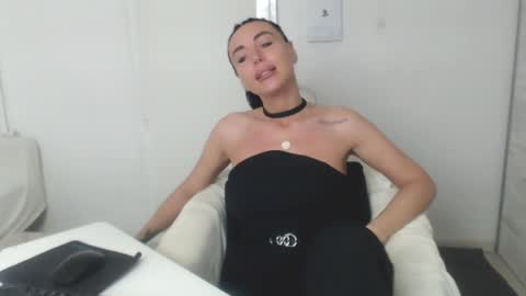 Carla online show from February 10, 2:37 pm