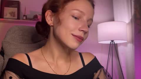 Snapshot of spicy___caramel chatting on September 28, 4:56 pm spicy___caramel online show from September 28, 4:56 pm