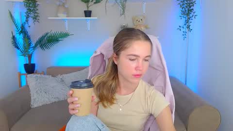 spicy_lexi online show from September 17, 6:33 am