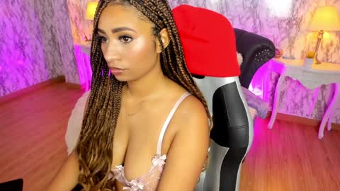 Amelia      GTM-5 817       IG Spicychoco am online show from January 13, 1:06 pm