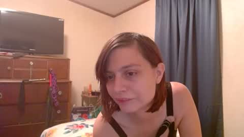 spicyphoenix23 online show from April 11, 2:17 am